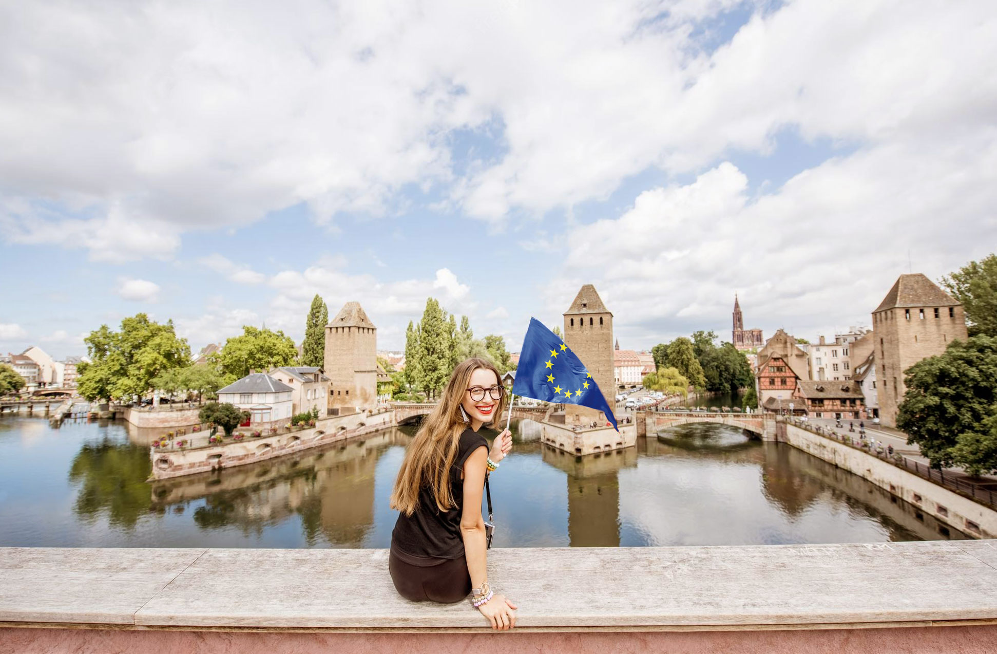 etudiante-pigier-strasbourg-drapeau-EU