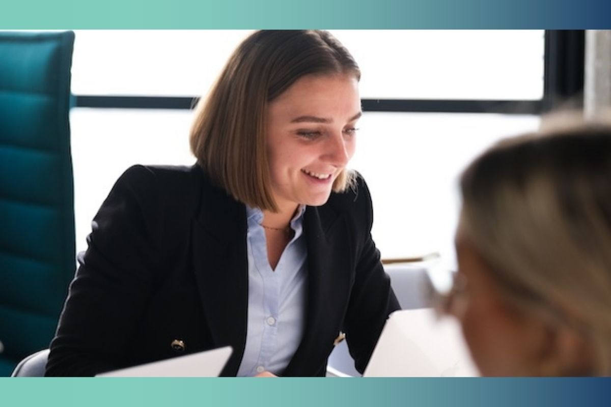 Assistant-de-direction-communication-Un-profil-recherché-en-2025