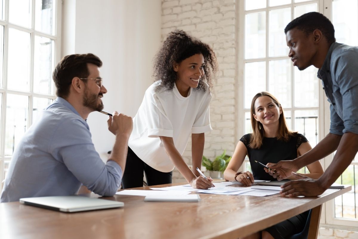 rechercher-alternant-2025-attentes-des-recruteurs