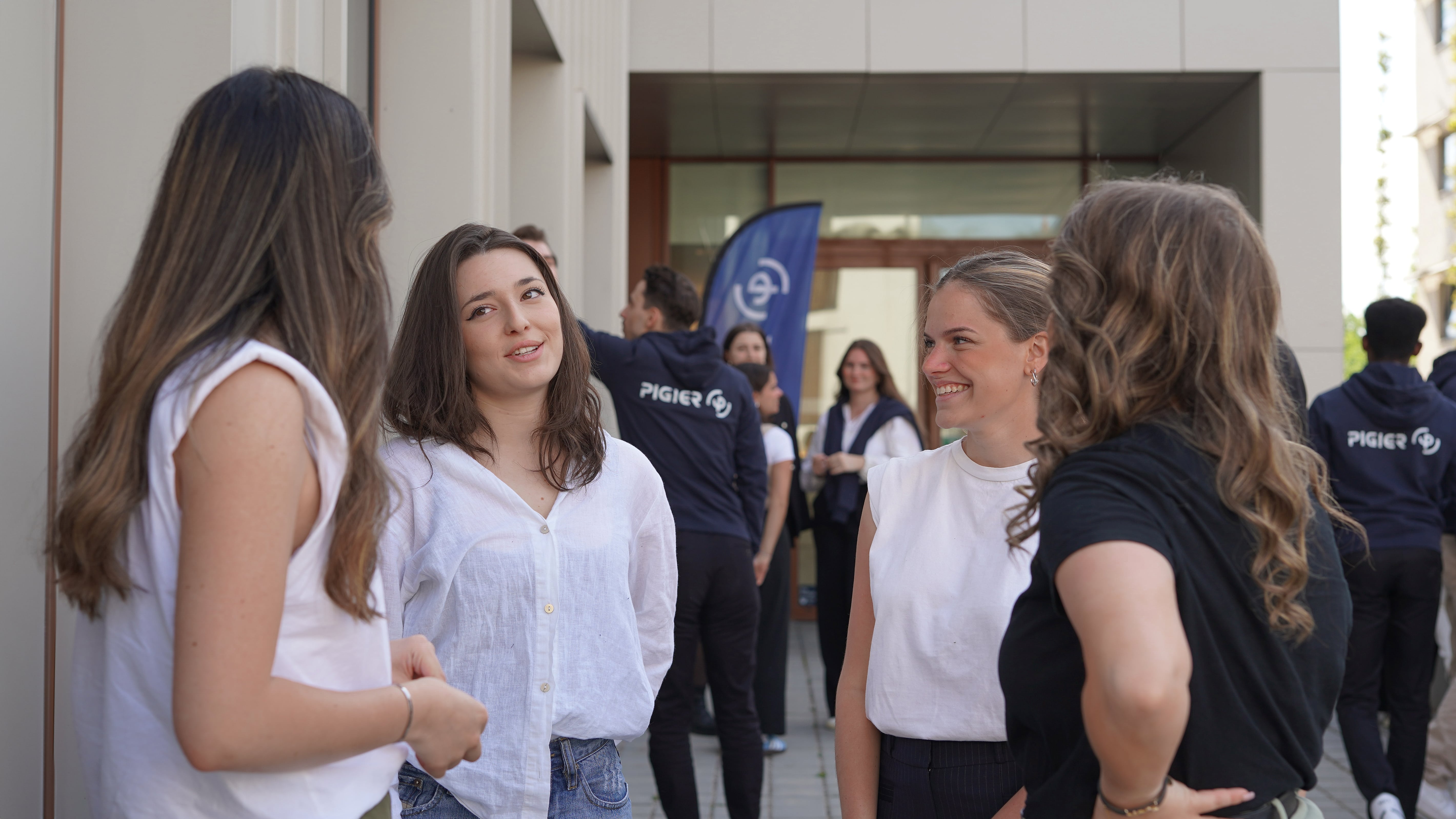 BTS-Com-Nancy-Grand-Est-bts-communication-diplome-etat-rentrée-2026-etudiants-campus-Pigier-ecole-de-commerce-min