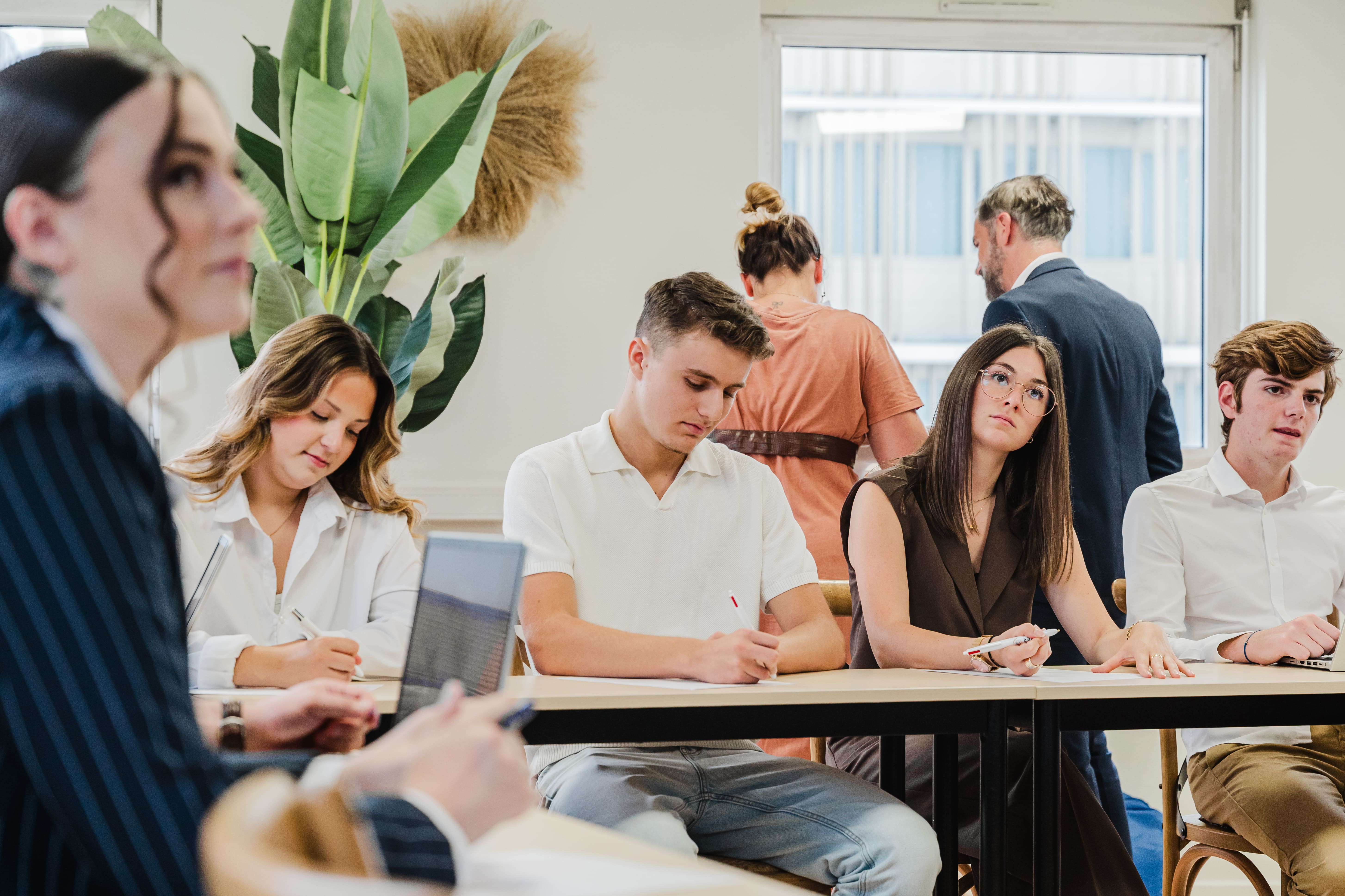 alternance-renum&eacute;r&eacute;r-salaire-etudiant-vie-etudiante-bts-ndrc-pigier-ecole-de-commerce-nancy-postbac