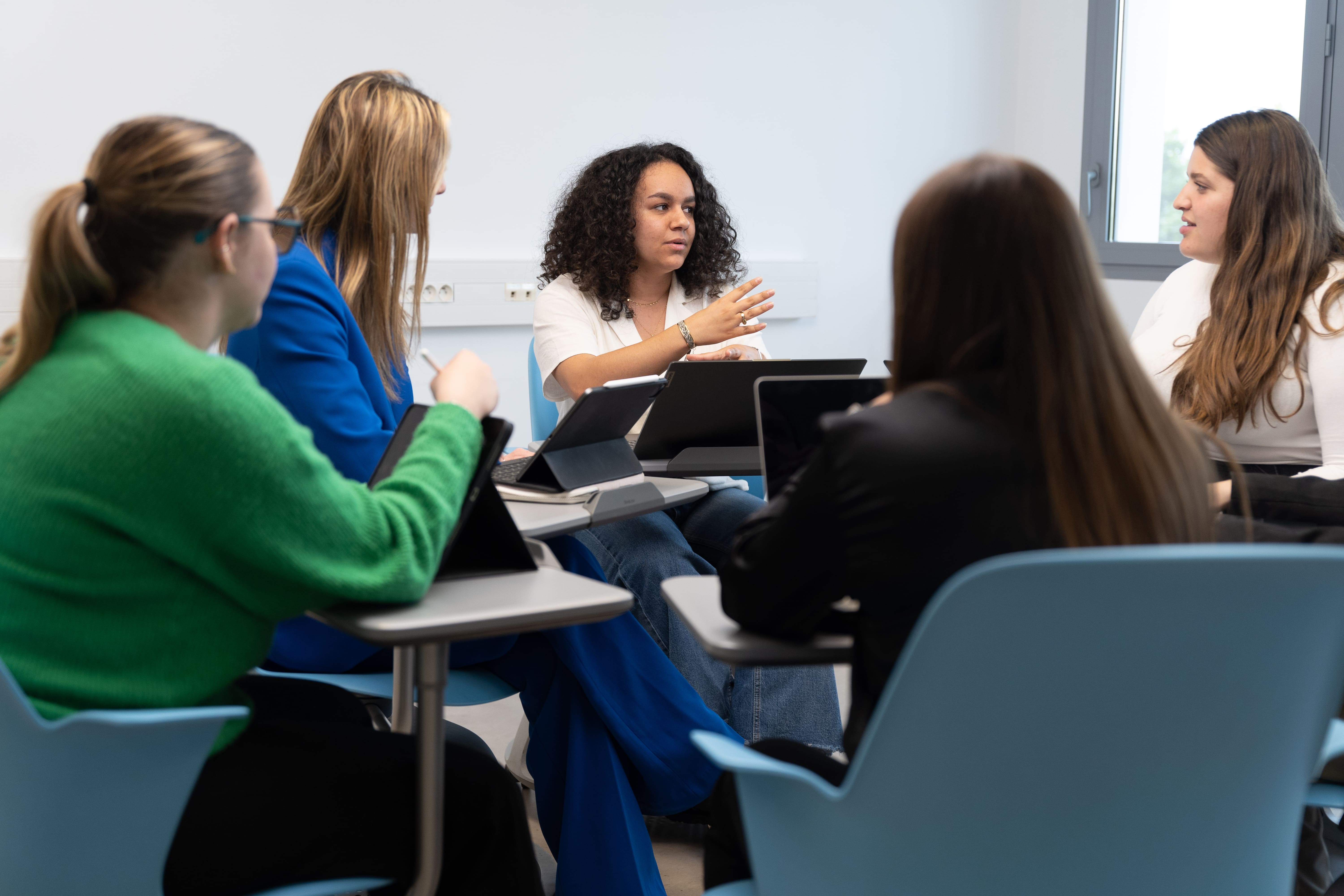 COMMENT-R&Eacute;USSIR-DANS-UN-MONDE-COMMERCIAL-DIGITALIS&Eacute;