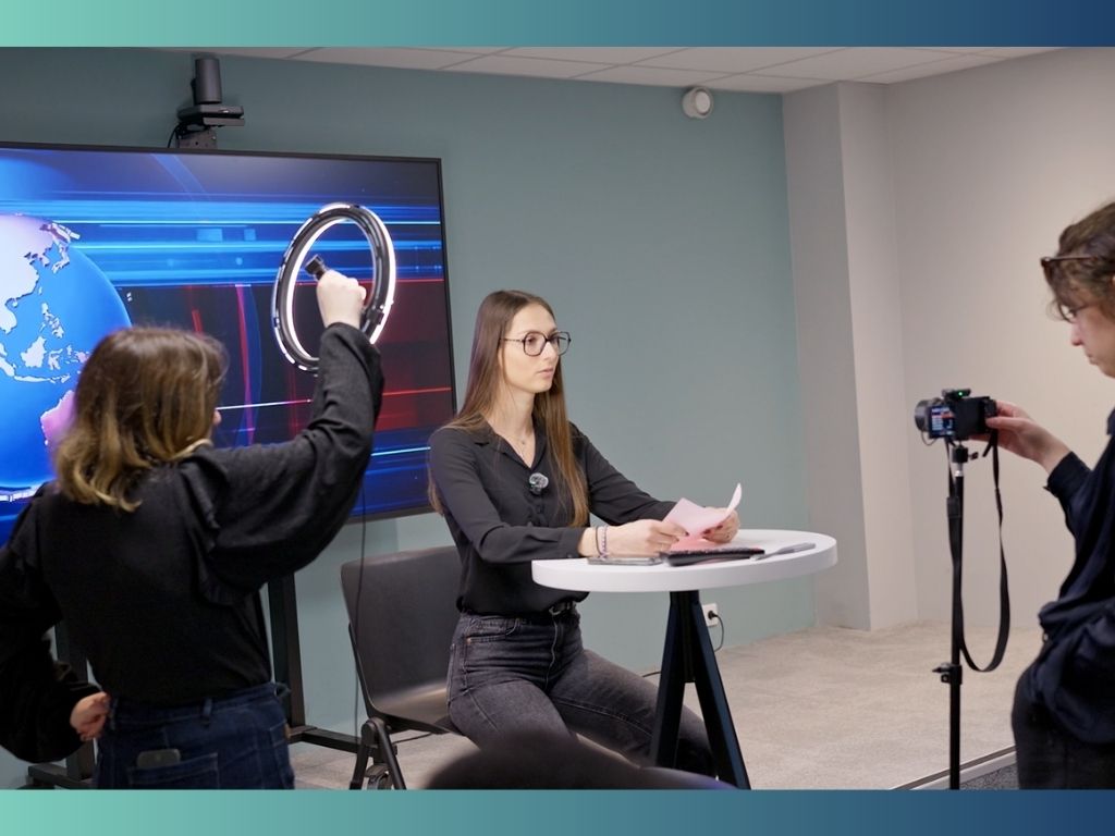 Pourquoi-les-5-jours-pour-diriger-une-entreprise-gr&acirc;ce-au-Business-Game-Of-Boss-2026