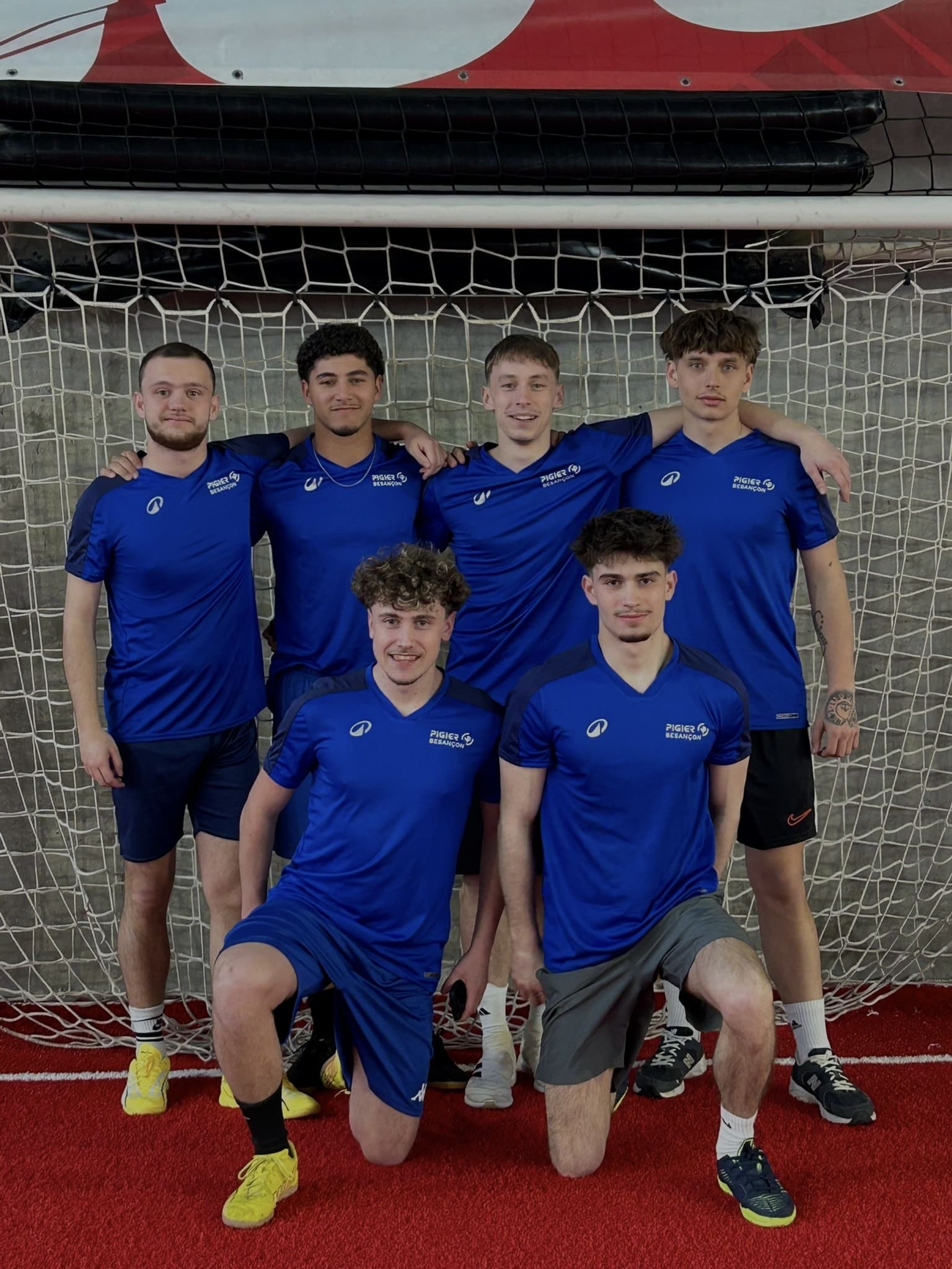 photo-d'&eacute;quipe-de-nos-&eacute;tudiants-de-Pigier-Besan&ccedil;on-participants-&agrave;-la-Pigier-Soccer-Cup