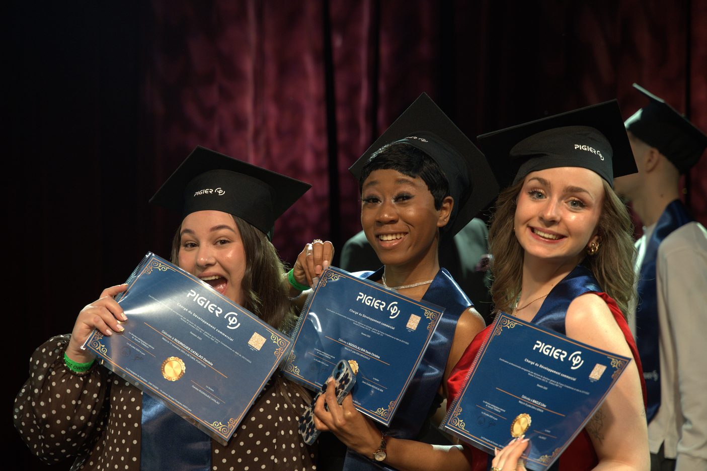Remise-des-dipl&ocirc;mes-promotion-2024-2025-&ndash;-Pigier-Paris--une-soir&eacute;e-plac&eacute;e-sous-le-signe-de-la-r&eacute;ussite-(2)