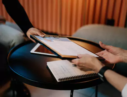 Découvrez le métier de chargé(e) de recrutement