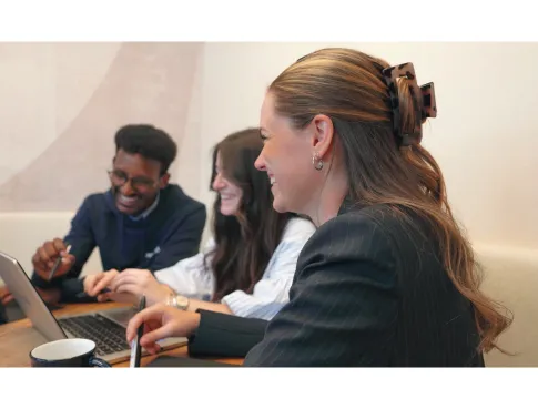 Assistant de Direction communication : la formation idéale si tu veux t'organiser et gérer des projets !