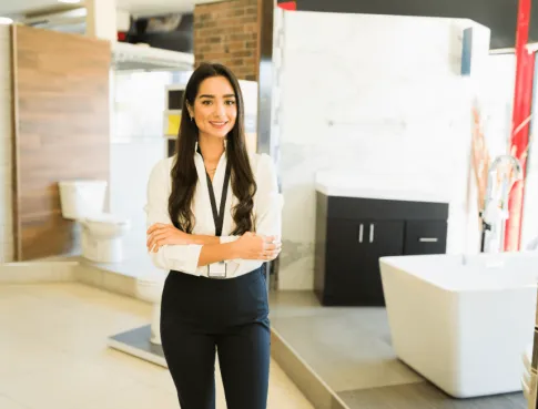 Tu veux un métier qui bouge ? Découvre la formation d’assistant(e) de direction commerciale