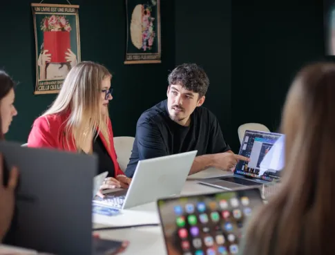 Devenir pro de la communication dès le bac