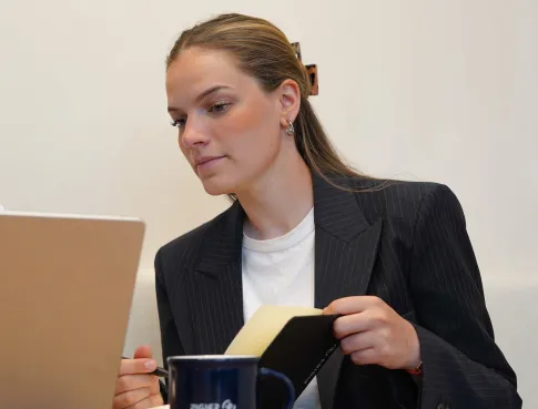 BTS Communication : découvre la formation qui ouvre toutes les portes du marketing et des médias