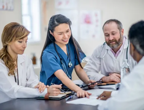 Devenir secrétaire médicale : tout savoir sur cette formation incontournable