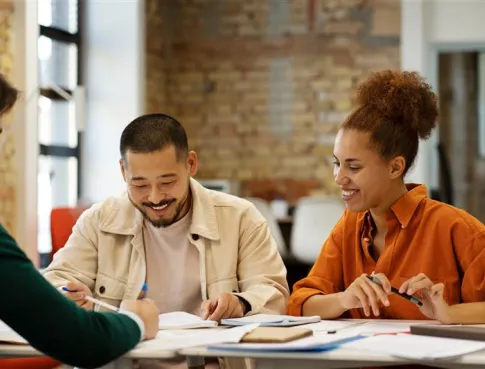 Formation Assistante de direction en Ressources Humaines : quelles missions au quotidien ?