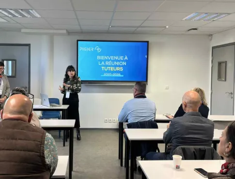Les tuteurs de nos pépites reçus à l’école pour une rencontre privilégiée