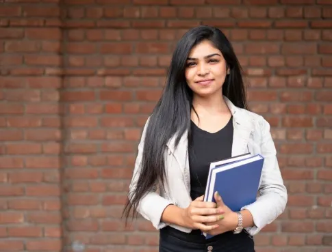 Bachelor Commerce : deviens un leader des strat&eacute;gies commerciales