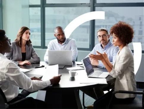 Quels m&eacute;tiers cr&eacute;atifs apr&egrave;s un dipl&ocirc;me bac+3 en com ?