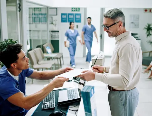 Combien de temps faut-il pour &ecirc;tre pr&ecirc;te &agrave; travailler dans le m&eacute;dical ?