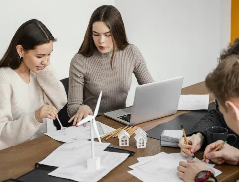 Hors Parcoursup mais plein d&rsquo;opportunit&eacute;s : et si tu regardais ailleurs ?
