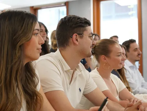 Le bts en management commercial est-il plus difficile que le bts ndrc ?