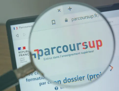 Les r&eacute;sultats Parcoursup sont tomb&eacute;s, et maintenant ?