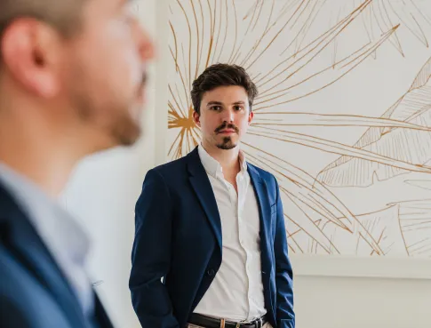 Programme, d&eacute;bouch&eacute;s et diff&eacute;rences avec le NDRC : le comparatif