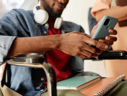 L&rsquo;intelligence artificielle va-t-elle transformer les m&eacute;tiers de la communication ?