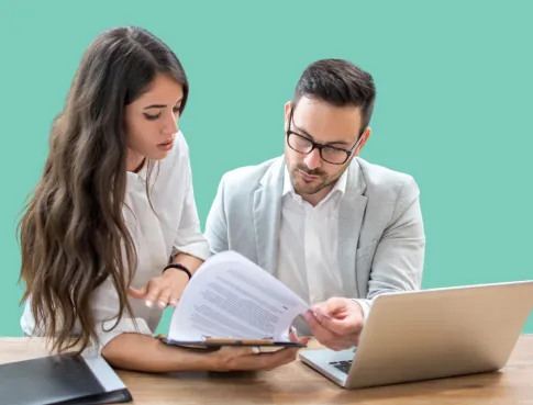 Les strat&eacute;gies pour r&eacute;ussir ses premiers pas en entreprise