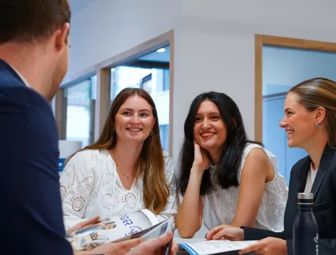 Nous offrons la Carte Avantages Jeunes &agrave; nos &eacute;tudiants