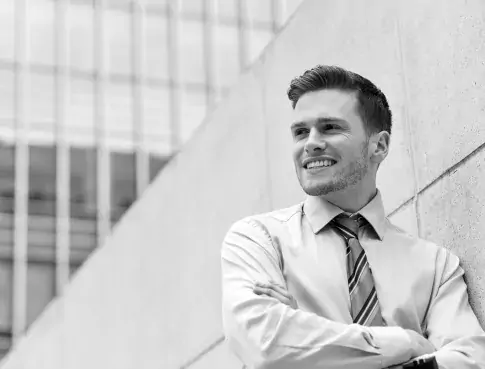 Futur bachelier ? Réservez votre place en école de commerce sans APB !
