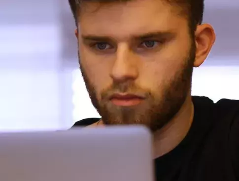 CAMPUS CONNECTÉ : COURS EN LIGNE & ÉVÉNEMENTS À DISTANCE