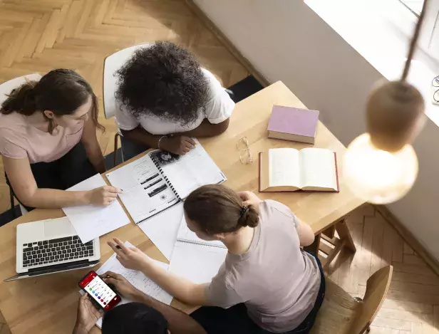 college-girls-studying-together