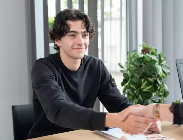 L’ALTERNANCE-COMME-PASSERELLE-VERS-L’EMPLOI