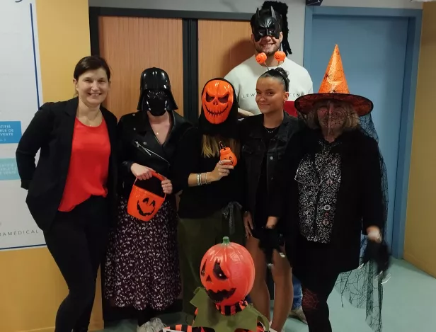 photo-equipe-concours-halloween-2024
