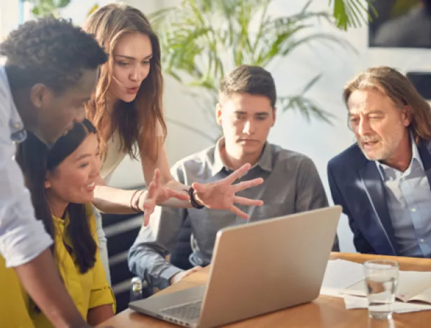 Pigier-Clermont-Ferrand-école-de-commerce-Bachelor-Marketing-Communication-Formation-Bac+3-alternance