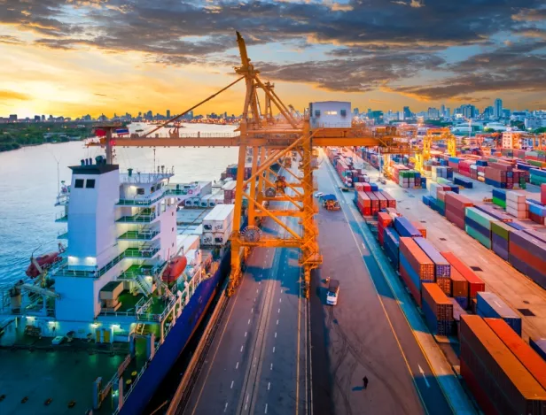 formation-transport-logistique-bordeaux-ecole-de-commerce