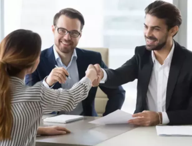 Pigier-Clermont-Ferrand-école-de-commerce-formation-après-le-bac-bachelor-ressources-humaines-en-3-ans-alternance