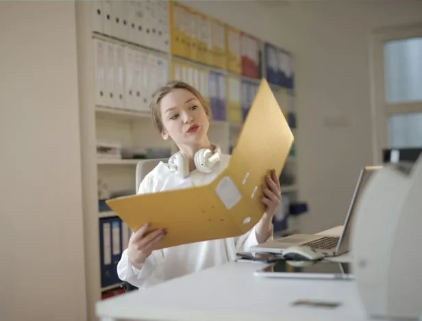 Faire-secrétaire-medicale-après-le-college-les-voies-possibles