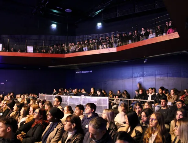 La-salle-avec-nos-étudiants