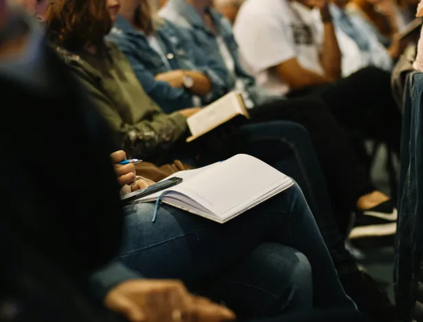 Pourquoi-choisir-l’alternance-plutôt-que-la-formation-initiale-(1)