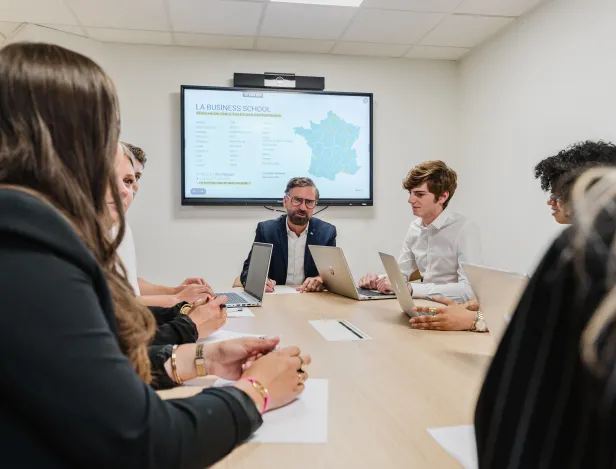 bts-gpme-nancy-pigier-bac+2-formation-petite-et-moyenne-entrteprise-gestion-administrative-commerciale-juridique-alternance