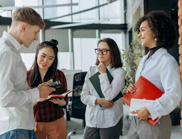 Les-jeunes-qui-r&eacute;ussissent-en-PME-ont-souvent-ces-5-qualit&eacute;s