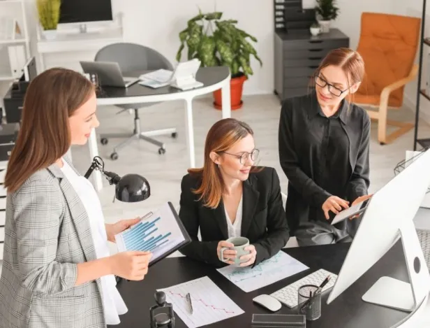les-jeunes-spécialisés-dans-la-gestion-sont-ils-les-nouveaux-profils-indispensables