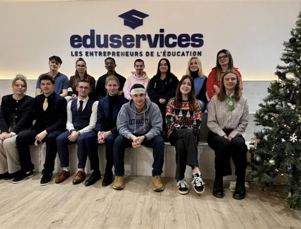 pigier-nancy-noel-campus-ecole-de-commerce-vie-etudiante-ambassadeurs-solidarit&eacute;-village-calendrier-avent