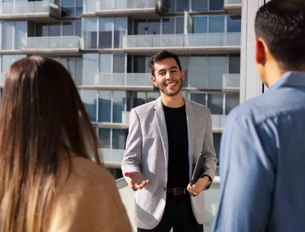 pourquoi-les-metiers-de-la-gestion-et-de-la-transaction-attirent-autant