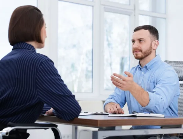 Recrutement-en-commerce-ou-les-entreprises-cherchent-elles-des-profils-aujourd-hui