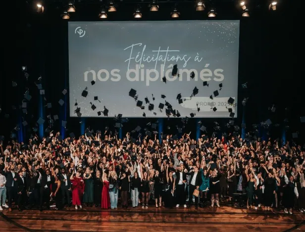 Remise-des-dipl&ocirc;mes-Pigier-Lyon---Promo-2025