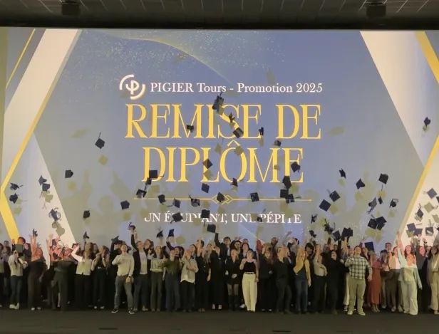 Remise-des-dipl&ocirc;mes-Pigier-Tours-promotion-2025