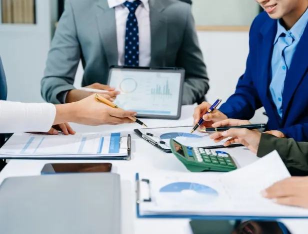 peut-on-etudier-finance-a-distance