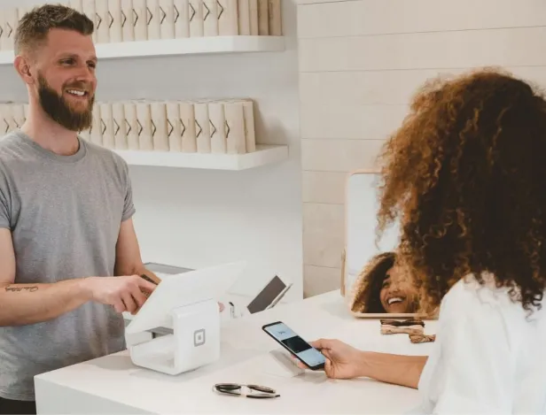 Vendeur-conseil-client-bts-mco