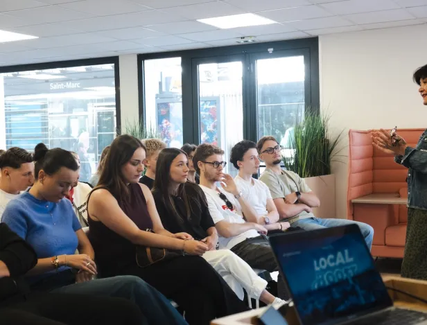 etudiants-marketing-communication