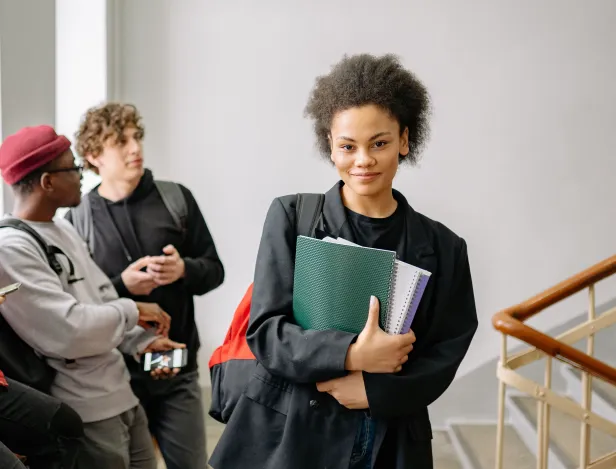 Apprendre-la-finance-en-cours-et-la-vivre-en-entreprise-en-meme-temps